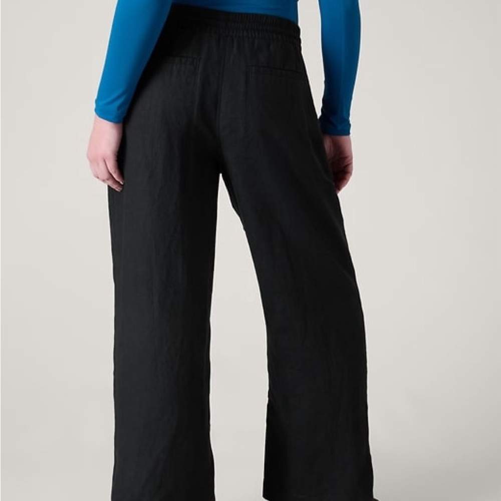 NWT Athleta Retreat Mid Rise Wide Leg pant- Large Tall Sold out! - Picture 3 of 8